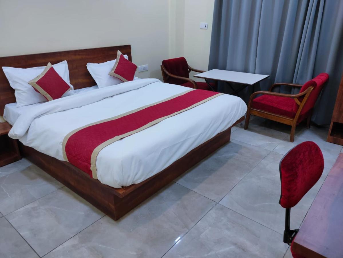 Hotel Manorama Inn Lucknow Exterior foto
